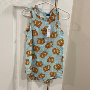 BNWT• Old Navy Light Blue Romper with Pretzel Design (18-24 mos)